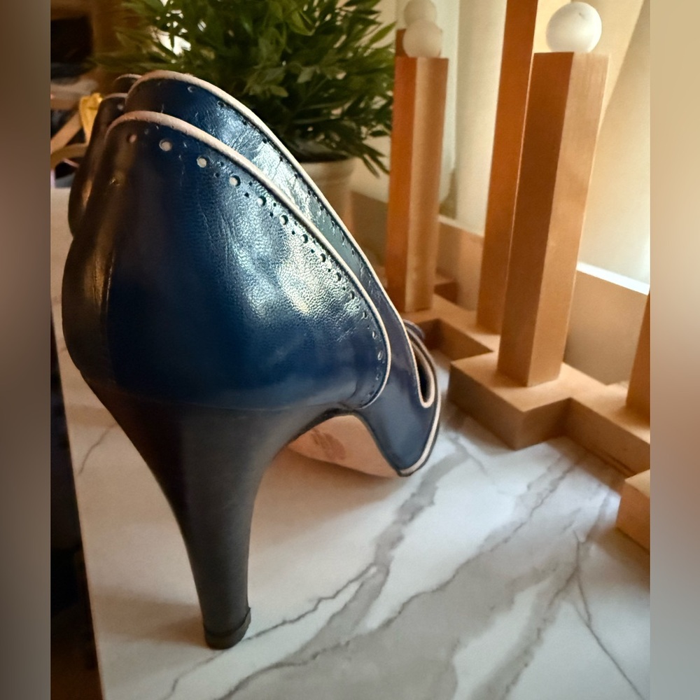 Head Over Heels London - Deep Blue Leather Wing-Tip, Squared Open Toe, D’Orsay - Picture 15 of 15